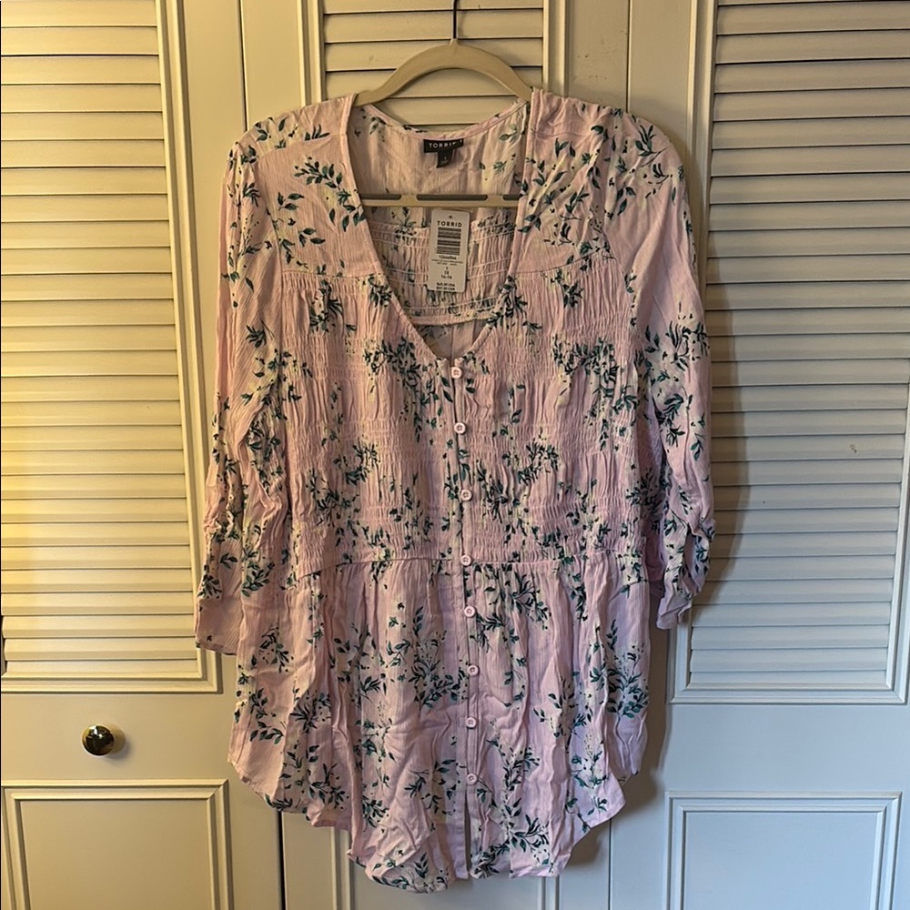 Torrid Pink 3/4 Sleeve Relaxed Blouse